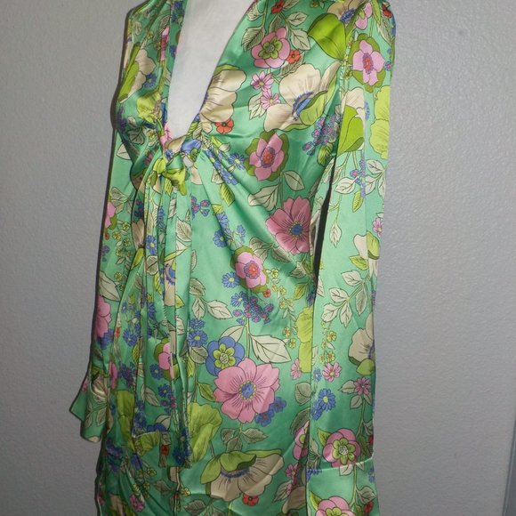 ZARA MS SIZE SMALL LIGHT GREEN WITH MULTI-COLOR FLORAL PRINT SATIN LIKE DRESS - Picture 8 of 12
